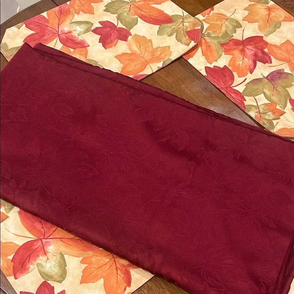 Fall Tablecloth - Picture 1 of 2